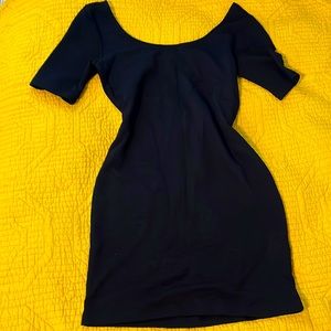 🌺𝑏𝑙𝑎𝑐𝑘 𝑚𝑖𝑛𝑖 𝑑𝑟𝑒𝑠𝑠